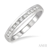 1/4 ctw Channel Set 11 Stone Round Cut Diamond Wedding Band in Platinum