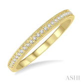 1/10 ctw Round Cut Diamond Wedding Band in 14K Yellow Gold