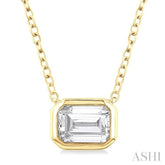 1/4 ctw Emerald Pie Cut Diamond Fashion Pendant With Chain in 14K Yellow Gold