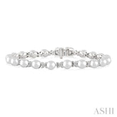 5 MM Cultured Pearl and 1/2 Ctw Round Cut Diamond Floral Fashion Bracelet in 14K White Gold