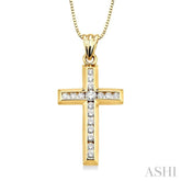 1/2 ctw Round Cut Diamond Cross Pendant in 14K Yellow Gold with Chain