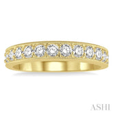 3/4 Ctw Round Cut Diamond Wedding Band in 14K Yellow Gold