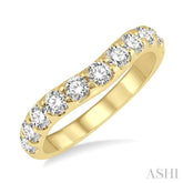 1 ctw Arched Center Round Cut Diamond Wedding Band in 14K Yellow Gold