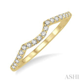1/5 ctw Round Cut Diamond Wedding Band in 14K Yellow Gold