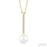 7 MM Round Shape Cultured Pearl and 1/10 ctw Petite Round Cut Diamond Fashion Pendant With Chain in 10K Yellow Gold