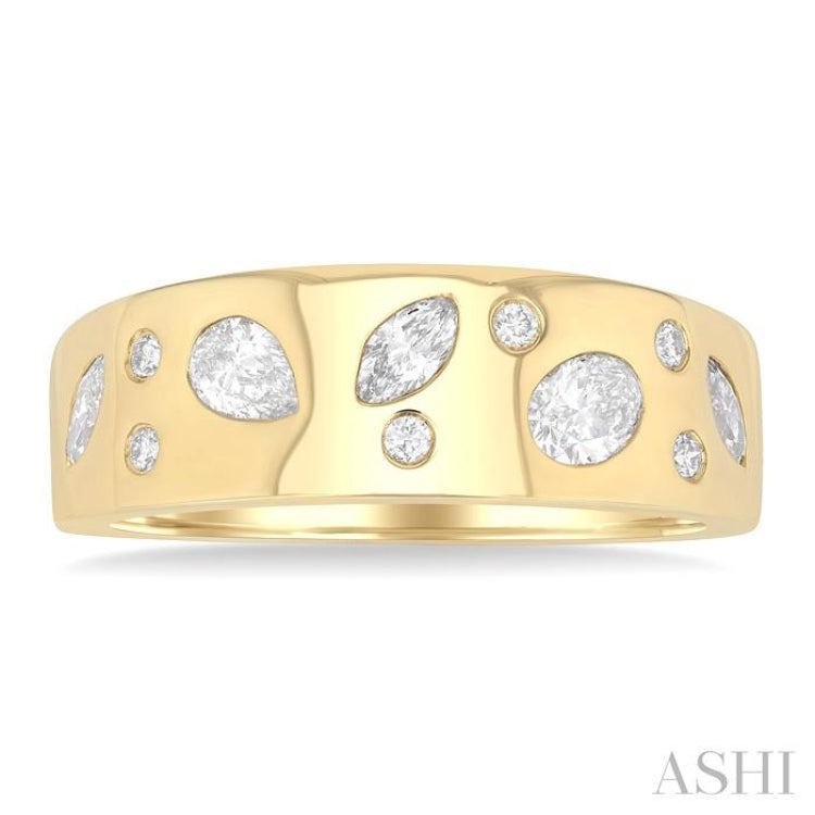 1/2 ctw Scatter Mixed Diamond Cut Bold Gold Fashion Band in 14K Yellow Gold