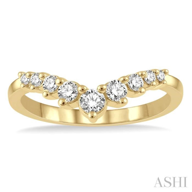 1/3 ctw Chevron Round Cut Diamond Fashion Ring in 14K Yellow Gold