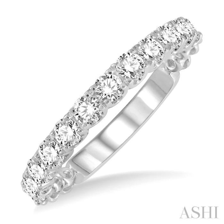 3/4 ctw Lattice Round Cut Diamond Wedding Band in Platinum