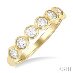 .70CTRDDM ROUND BEZEL SET BAND YG14K-G*