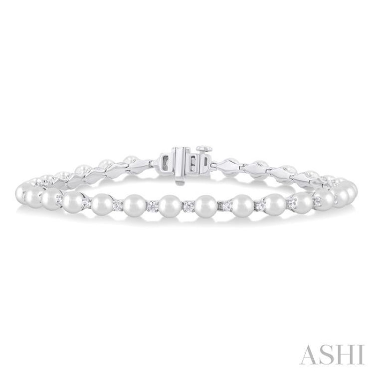 4.00 MM Round Shape Cultured Pearl and 3/4 ctw Round Cut Diamond Tennis Bracelet in 14K White Gold