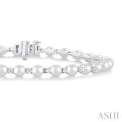 4.00 MM Round Shape Cultured Pearl and 3/4 ctw Round Cut Diamond Tennis Bracelet in 14K White Gold