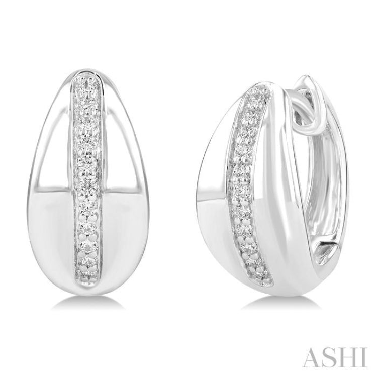 .15CTRDDM BOLD HUGGIE ER WG 10K-G*