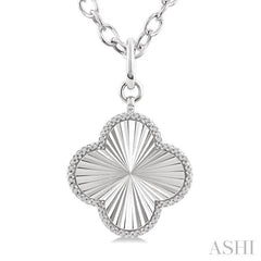 1/10 Ctw Clover Fluted Medallion Single Cut Diamond Pendant With Chain in Sterling Silver