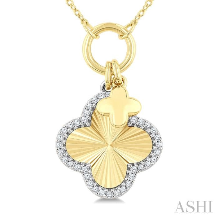 1/6 Ctw Clover Charm Fluted Round Cut Diamond Fashion Pendant With Chain in 10K Yellow and White Gold