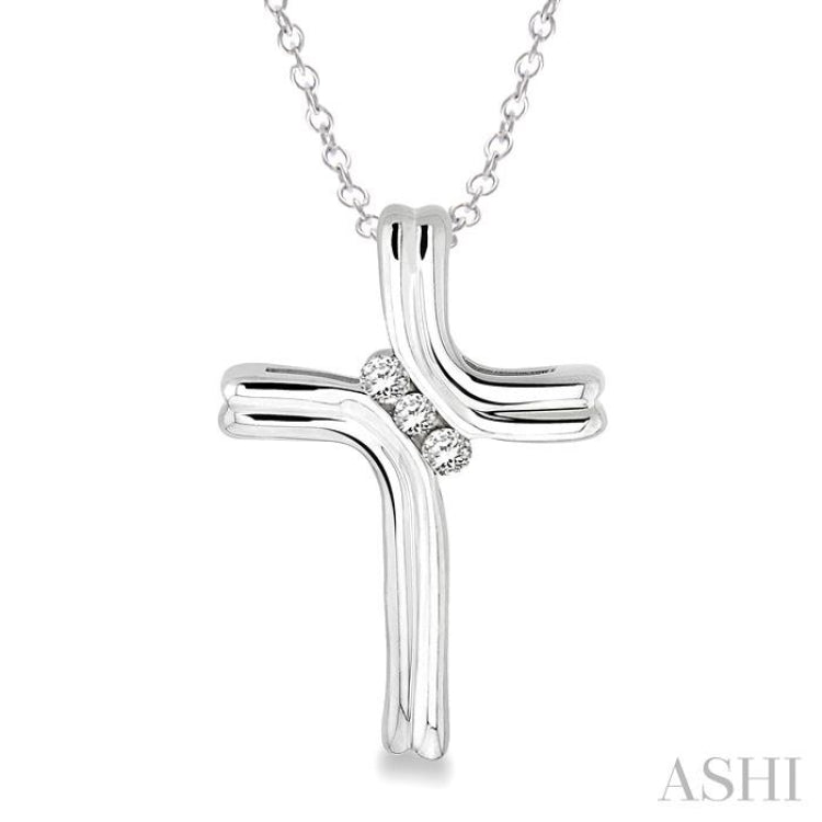 1/10 Ctw Round Cut Diamond Cross Pendant in Sterling Silver with Chain