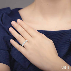 1 1/5 Ctw Princess Cut Diamond Matching Wedding Band in 14K White Gold
