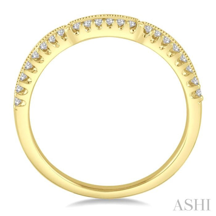 1/5 Ctw Round Cut Diamond Wedding Band in 14K Yellow Gold
