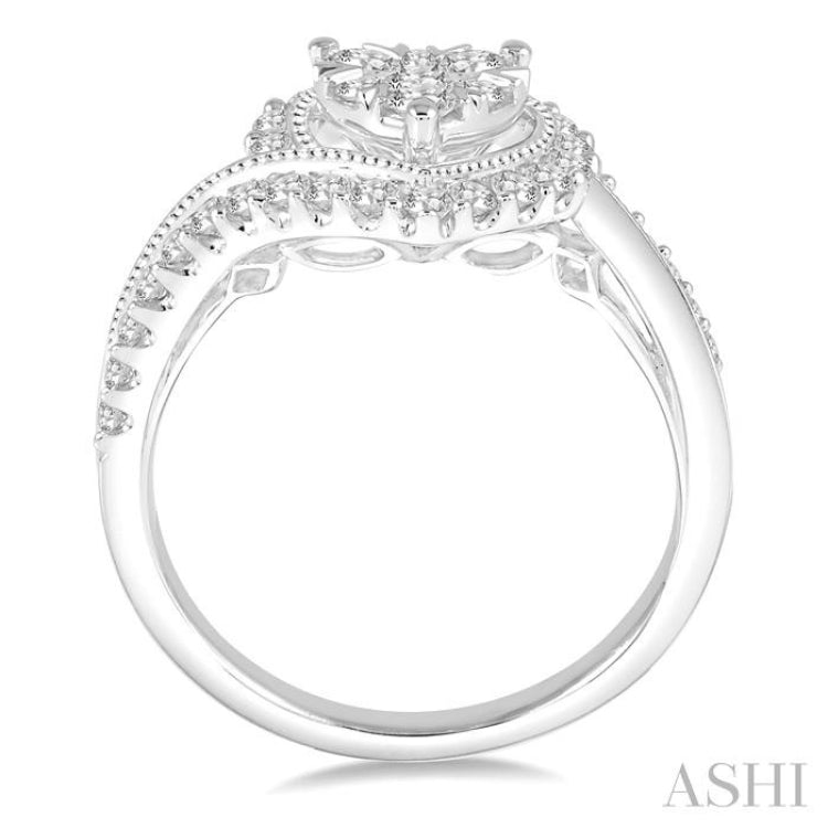 5/8 Ctw Round Cut Diamond Heart Shaped Lovebright Ring in 14K White Gold