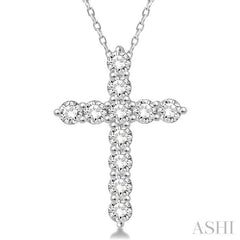 3/4 Ctw Round Cut Diamond Cross Pendant in 14K White Gold with Chain