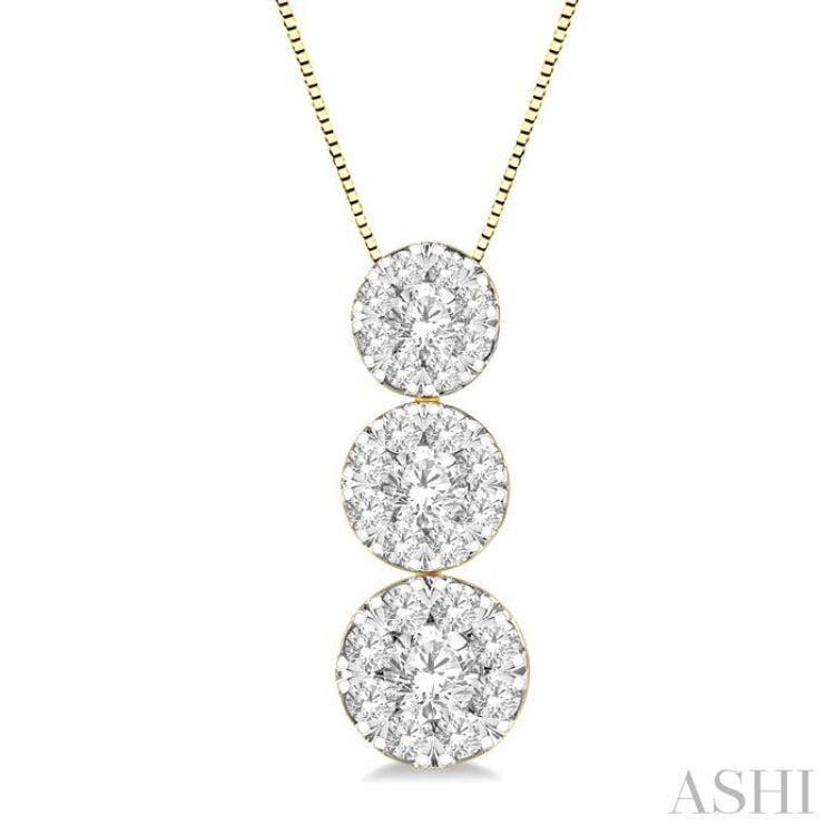 1/3 Ctw Lovebright 3 stone Essential Round Cut Diamond Pendant with Chain in 14K Yellow and White Gold