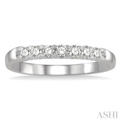 1/4 Ctw 7 Stone Round Cut Diamond Wedding Band in 14K White Gold