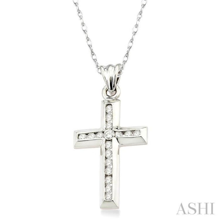 1/4 ctw Round Cut Diamond Cross Pendant in 14K White Gold with Chain