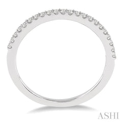 1/5 ctw Round Cut Diamond Wedding Band in 14K White Gold