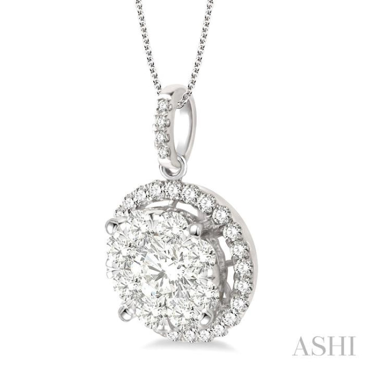 2 ctw Lovebright Round Cut Diamond Pendant in 14K White Gold with Chain