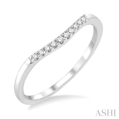 1/20 ctw Round Cut Diamond Wedding Band in 14K White Gold