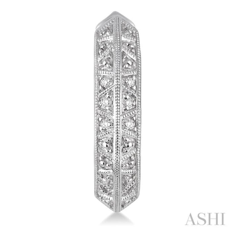 1/20 ctw Round Cut Diamond Fashion Earrings in Sterling Silver
