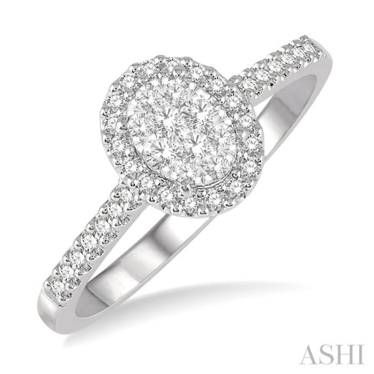 1/3 ctw Oval Shape Diamond Lovebright Ring in 14K White Gold