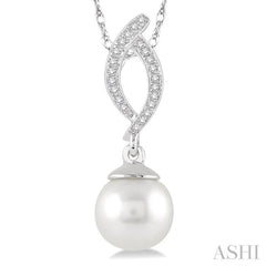 7x7 MM Round Cut Cultured Pearl and 1/20 ctw Round Cut Diamond Pendant in 10K White Gold with Chain