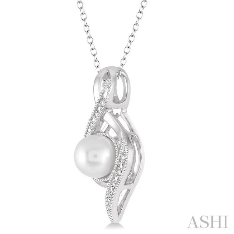 7x7 MM Round Shape Cultured Pearl and 1/20 ctw Round Cut Diamond Pendant in Sterling Silver with Chain