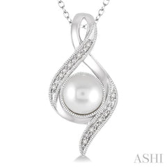 7x7 MM Round Shape Cultured Pearl and 1/20 ctw Round Cut Diamond Pendant in Sterling Silver with Chain