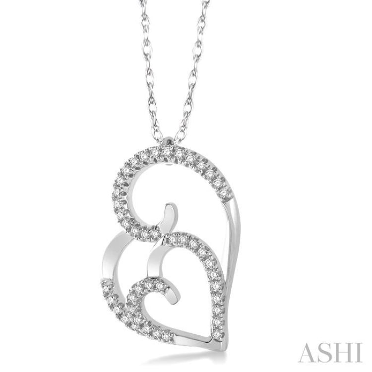 1/6 ctw Double Heart Round Cut Diamond Pendant With Link Chain in 10K White Gold