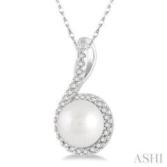 7x7 MM Round Shape Center Cultured Pearl and 1/10 ctw Round Cut Diamond Pendant in 10K White Gold