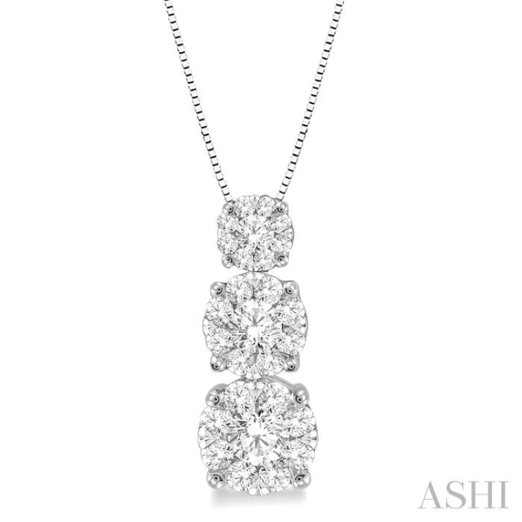 1/4 ctw Diamond Lovebright Pendant in 14K White Gold with Chain