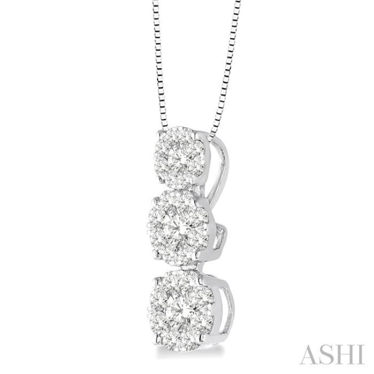 1/4 ctw Diamond Lovebright Pendant in 14K White Gold with Chain