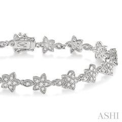1 1/5 ctw Flower and Marquise Link Diamond Bracelet in 14K White Gold