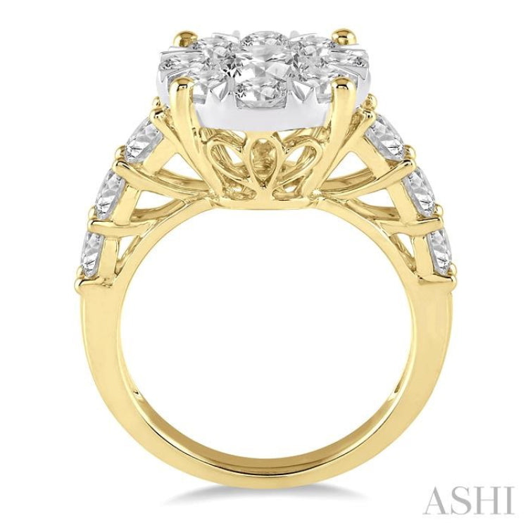 2 ctw Round Diamond Lovebright Ring in 14K Yellow and White Gold
