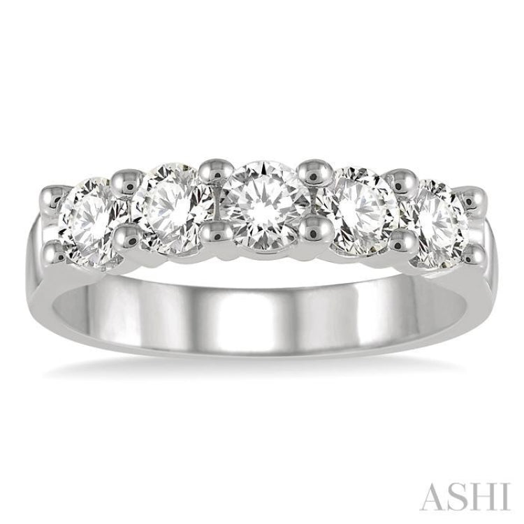 1 ctw Round Cut Diamond 5 Stone Wedding Band in 14K White Gold
