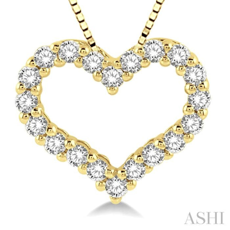1/2 ctw Heart Shape Round Cut Diamond Pendant With Chain in 14K Yellow Gold