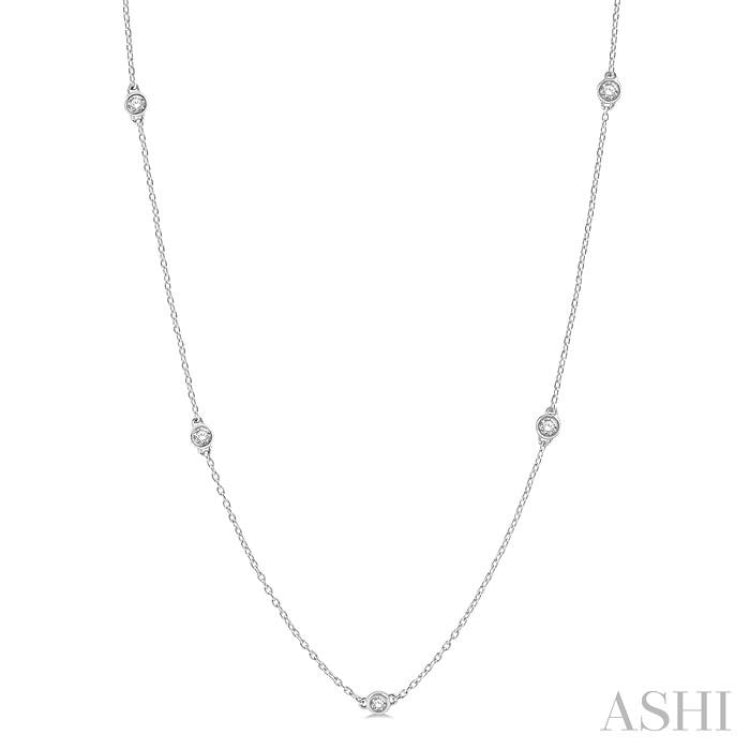 3/4 ctw Round Cut Diamond Fashion Necklace in 14K White Gold