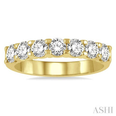 1 ctw Round Cut 7 Stone Diamond Wedding Band in 14K Yellow Gold