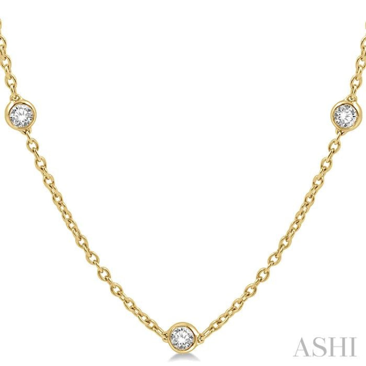 1 1/2 ctw Round Cut Diamond Fashion Necklace in 14K Yellow Gold