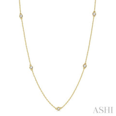 3/4 ctw Round Cut Diamond Fashion Necklace in 14K Yellow Gold