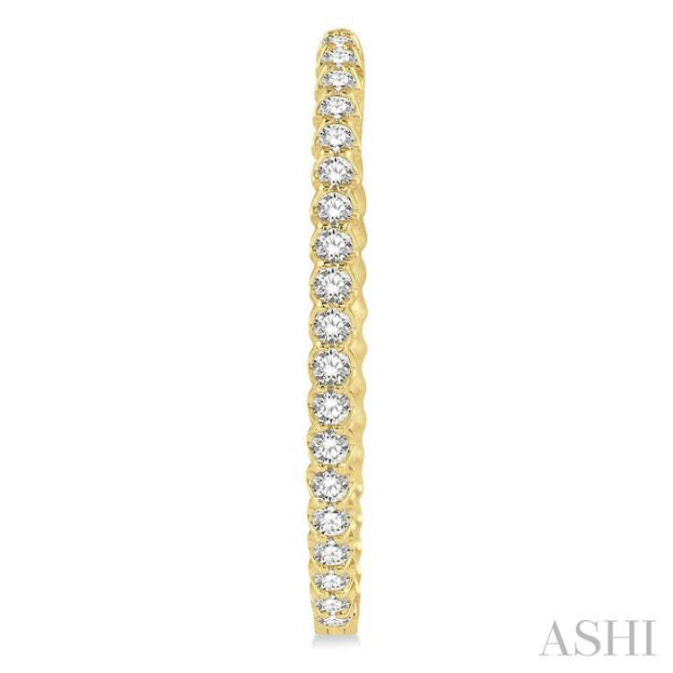 2 ctw Inside-Out Round Cut Diamond Oval Shape Hoop Earrings in 14K Yellow Gold