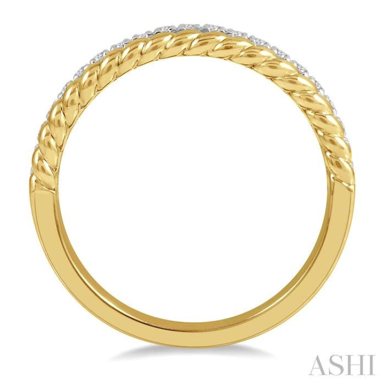 1/5 ctw Rope Bead and Round Cut Diamond Wedding Band in 14K Yellow Gold