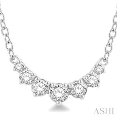 1/4 ctw Graduated Diamond Smile Necklace in 14K White Gold