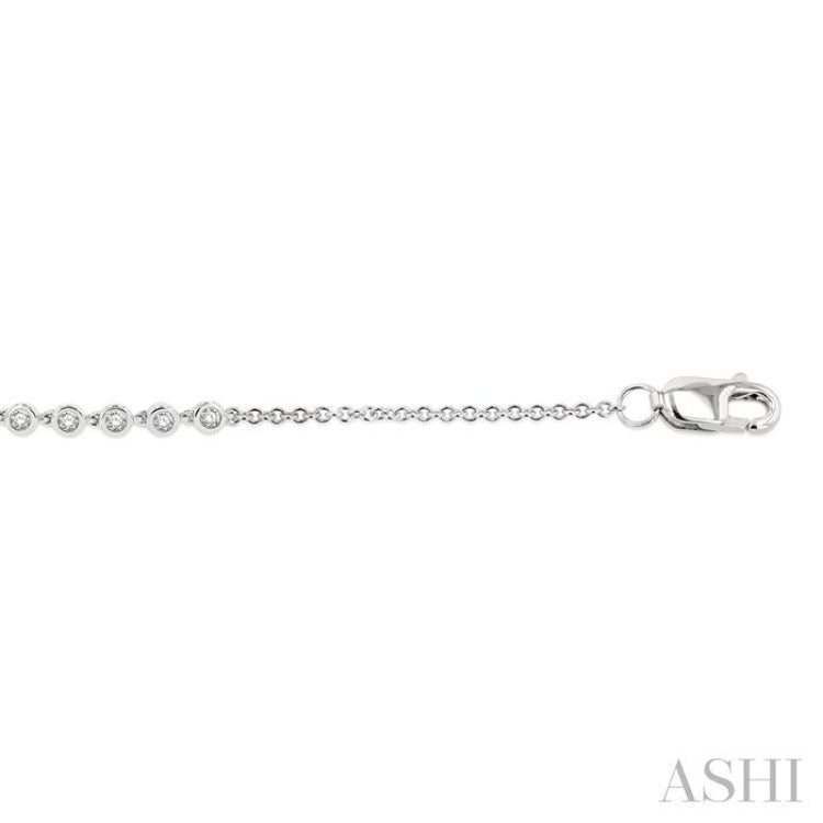 1/5 ctw Bezel Round Cut Diamond Petite Bracelet in 10K White Gold